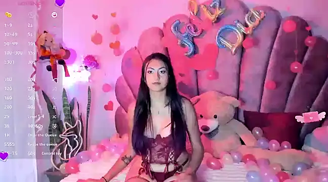 Snapshot of sweetfoxy_17 chatting on 02/14/25, 03:00 sweetfoxy 17 online show from 02/14/25, 03:00