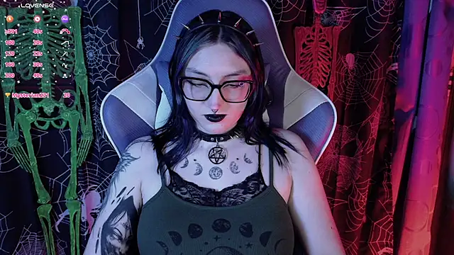 Kimlennox  online show from 04/28/26, 01:49