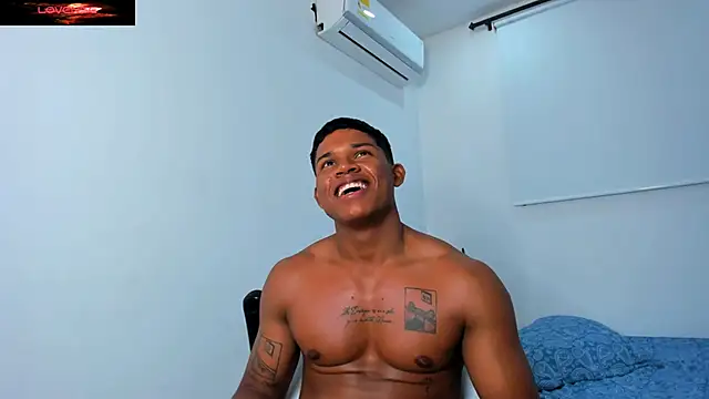 Snapshot of maxsteel177 chatting on 01/13/25, 02:18 maxsteel177 online show from 01/13/25, 02:18