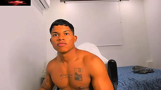 Snapshot of maxsteel177 chatting on 01/14/25, 03:01 maxsteel177 online show from 01/14/25, 03:01