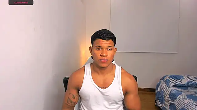 Snapshot of maxsteel177 chatting on 02/28/25, 02:31 maxsteel177 online show from 02/28/25, 02:31