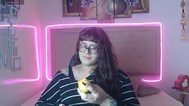 kathepickmanx online show from 04/08/26, 03:39