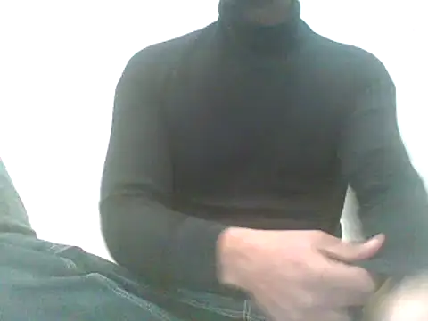 Snapshot of 13horny13 chatting on 01/18/25, 07:59 13horny13 online show from 01/18/25, 07:59