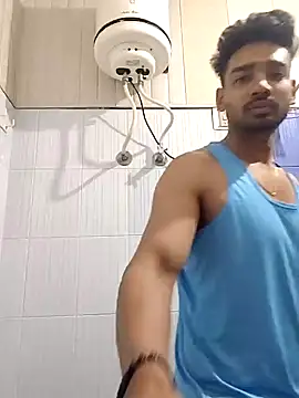 Snapshot of 13horny13 chatting on 01/26/25, 12:26 13horny13 online show from 01/26/25, 12:26