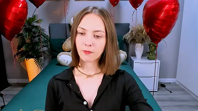 Snapshot of JesssWalker chatting on 02/19/25, 01:39 JesssWalker online show from 02/19/25, 01:39