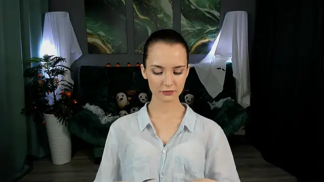 SamanthaaaWalker online show from 10/21/25, 12:33