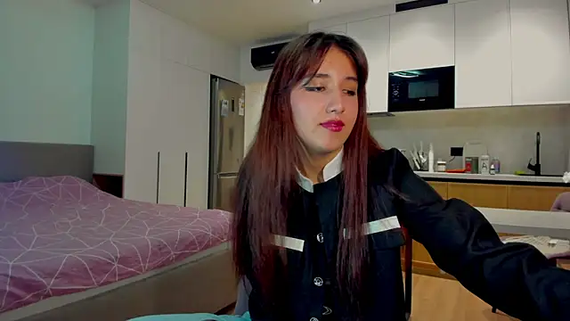 anna elfi online show from 09/22/25, 07:27