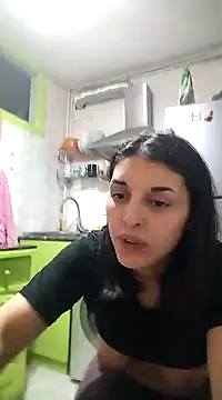 Snapshot of Rosanna_Rennie chatting on 01/20/25, 12:25 Rosanna Rennie online show from 01/20/25, 12:25