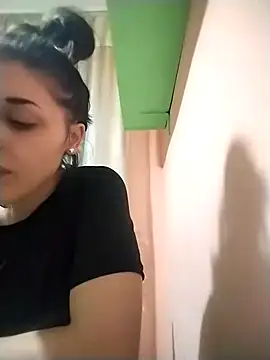 Snapshot of Rosanna_Rennie chatting on 01/25/25, 08:53 Rosanna Rennie online show from 01/25/25, 08:53