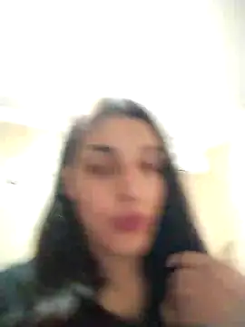 Snapshot of Rosanna_Rennie chatting on 02/05/25, 01:54 Rosanna Rennie online show from 02/05/25, 01:54