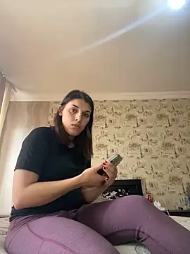 Snapshot of Rosanna_Rennie chatting on 02/25/25, 11:19 Rosanna Rennie online show from 02/25/25, 11:19