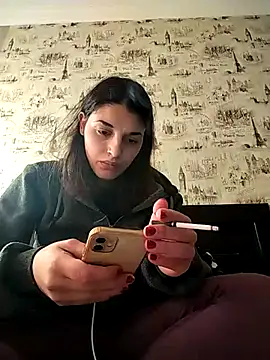 Snapshot of Rosanna_Rennie chatting on 02/26/25, 12:58 Rosanna Rennie online show from 02/26/25, 12:58