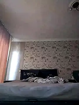 Snapshot of Rosanna_Rennie chatting on 02/27/25, 09:00 Rosanna Rennie online show from 02/27/25, 09:00