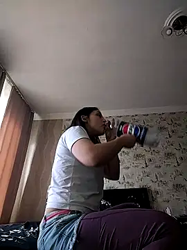 Snapshot of Rosanna_Rennie chatting on 03/01/25, 09:40 Rosanna Rennie online show from 03/01/25, 09:40