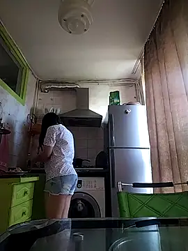 Snapshot of Rosanna_Rennie chatting on 03/12/25, 09:23 Rosanna Rennie online show from 03/12/25, 09:23