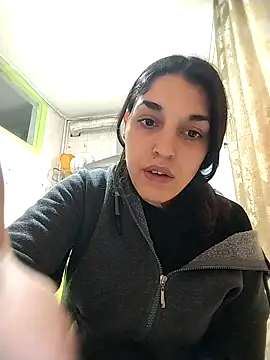 Snapshot of Rosanna_Rennie chatting on 03/21/25, 10:06 Rosanna Rennie online show from 03/21/25, 10:06