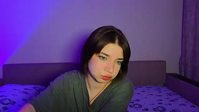 Snapshot of CassJonn chatting on 12/05/25, 06:48 CassJonn online show from 12/05/25, 06:48