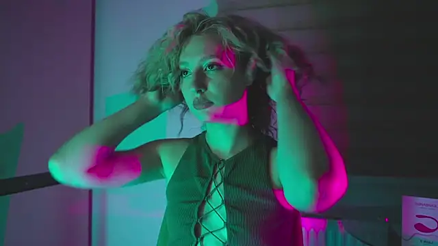 Snapshot of milasmiu chatting on 01/28/25, 09:19 milasmiu online show from 01/28/25, 09:19