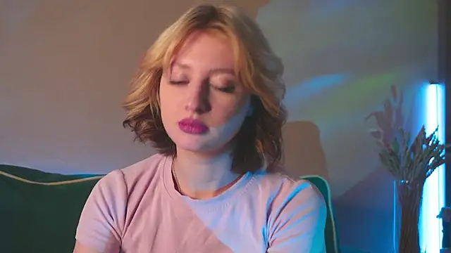 Snapshot of milasmiu chatting on 02/05/25, 03:09 milasmiu online show from 02/05/25, 03:09