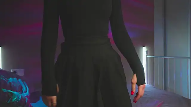 Snapshot of milasmiu chatting on 02/14/25, 07:02 milasmiu online show from 02/14/25, 07:02