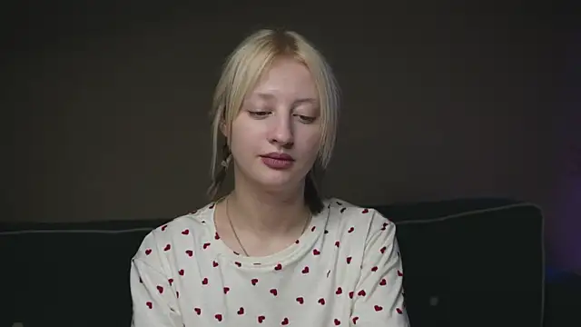 Snapshot of milasmiu chatting on 03/09/25, 05:28 milasmiu online show from 03/09/25, 05:28