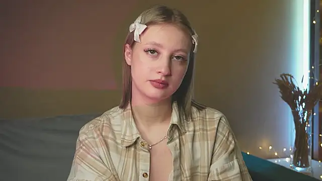 Snapshot of milasmiu chatting on 03/21/25, 05:02 milasmiu online show from 03/21/25, 05:02