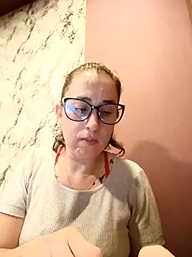Snapshot of CHARLOTTE_1711 chatting on 06/05/26, 12:28 CHARLOTTE 1711 online show from 06/05/26, 12:28