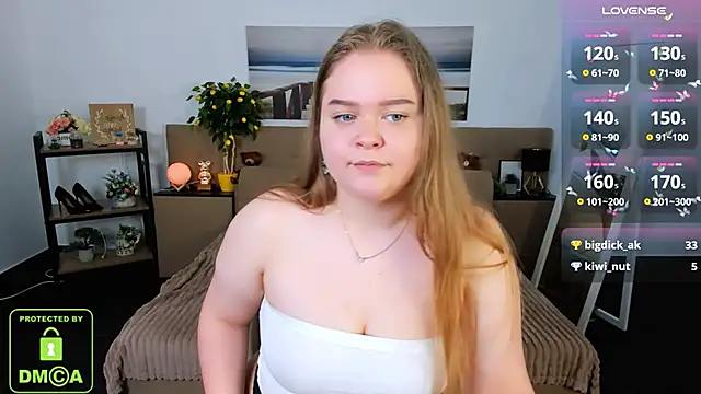 Erica  Alta online show from 03/11/25, 09:34