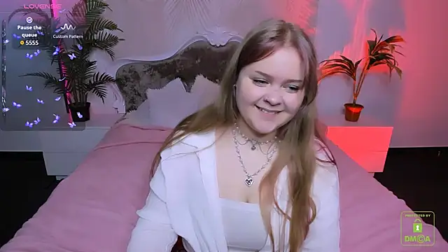 Erica  Alta online show from 09/22/25, 05:31