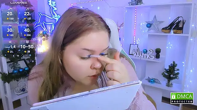 Erica  Alta online show from 12/21/25, 06:53