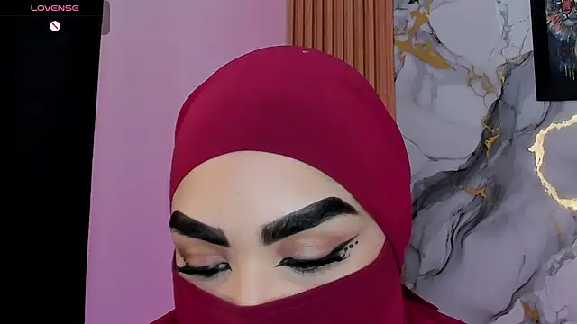 Snapshot of Maissa_Alabi chatting on 06/05/26, 05:18 Maissa Alabi online show from 06/05/26, 05:18