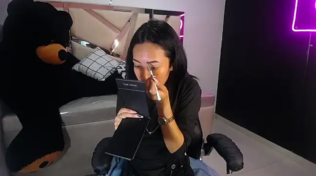 Snapshot of victoria_ricci_a chatting on 02/26/25, 04:35 victoria ricci a online show from 02/26/25, 04:35