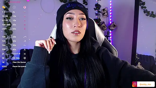 Snapshot of victoria_ricci_a chatting on 09/19/25, 04:51 victoria ricci a online show from 09/19/25, 04:51