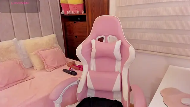 tamy xoo online show from 09/12/25, 08:20