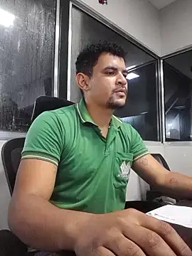 mamauara092 online show from 10/05/25, 05:39