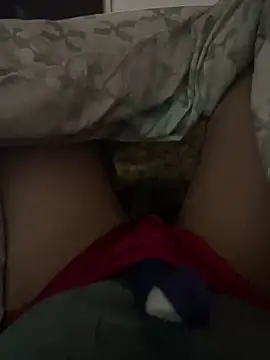 Snapshot of Lilymoonshow chatting on 02/18/25, 07:19 Lilymoonshow online show from 02/18/25, 07:19