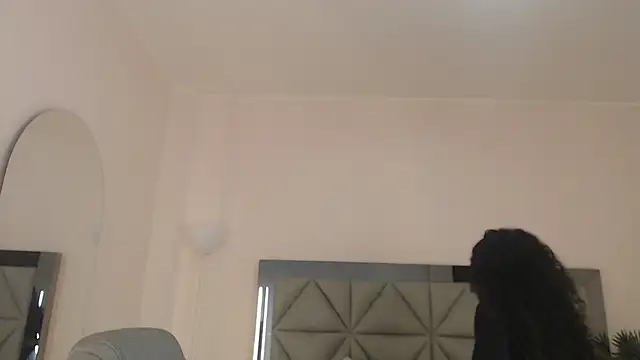 ilitzy cardona online show from 01/11/26, 03:44