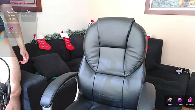 hairyncuteass online show from 11/26/25, 02:07