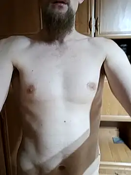 Snapshot of larzik94 chatting on 02/27/26, 06:19 larzik94 online show from 02/27/26, 06:19