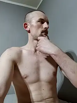 larzik94 online show from 03/16/26, 09:41