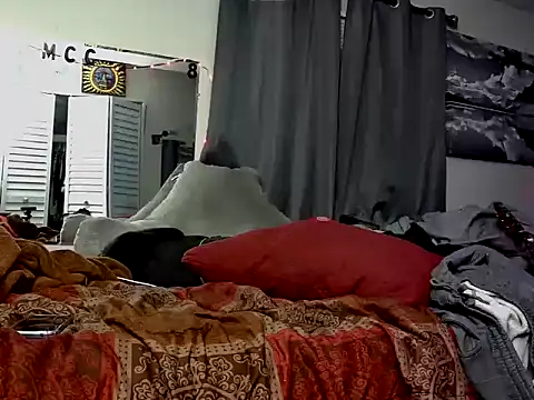 Snapshot of 1badfucka chatting on 11/29/25, 08:17 1badfucka online show from 11/29/25, 08:17