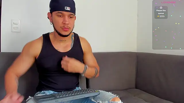 austinoficial online show from 10/30/25, 08:20