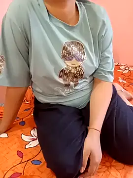 Snapshot of rameshjisex chatting on 11/14/25, 10:25 rameshjisex online show from 11/14/25, 10:25