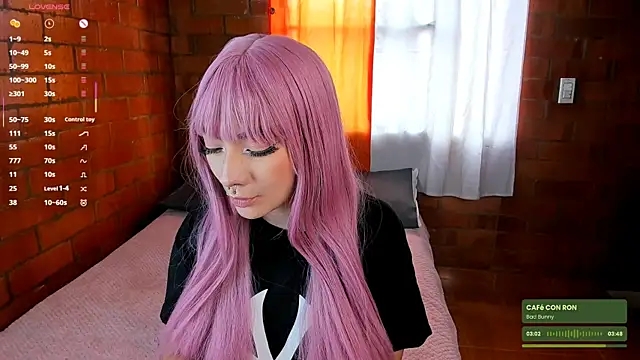 Annycolin  online show from 02/20/25, 08:03