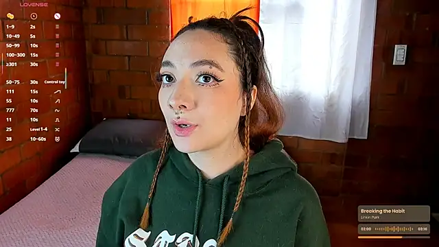 Annycolin  online show from 03/06/25, 07:10