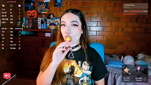 Annycolin  online show from 10/25/25, 04:20