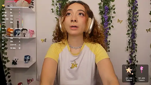 Annycolin  online show from 03/23/26, 07:29