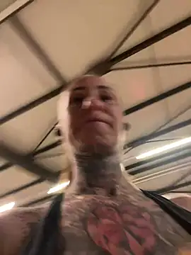 Black sweet Rose online show from 02/03/25, 07:52