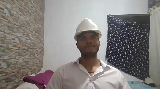 Ed Dikey online show from 02/04/25, 02:32