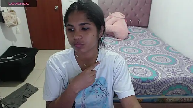 july-feria online show from 01/13/25, 12:30